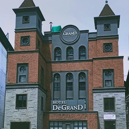 Hotel De Grand Kozhikode Esterno foto