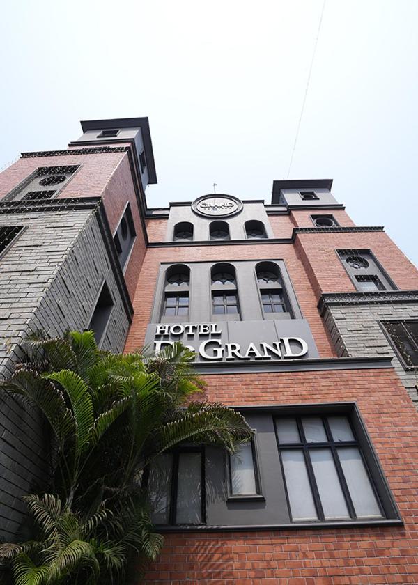 Hotel De Grand Kozhikode Esterno foto